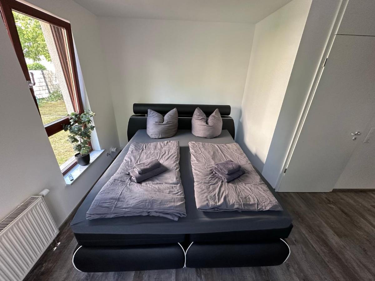 Fhv01 - Ferienwohnung 100M² 6 Personen Garten Und Terrasse 2X Wc Taucha Extérieur photo